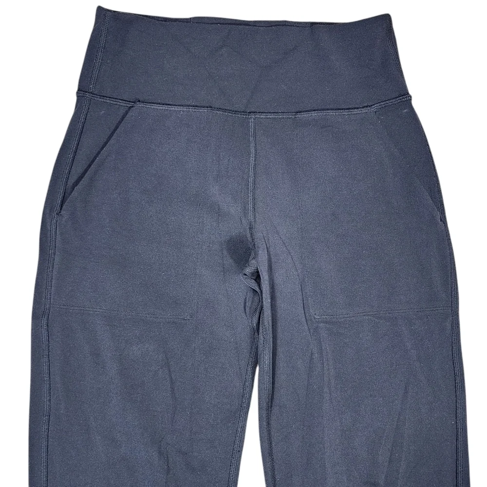 Lululemon Align High Rise Cropped Joggers Womens 4 Black